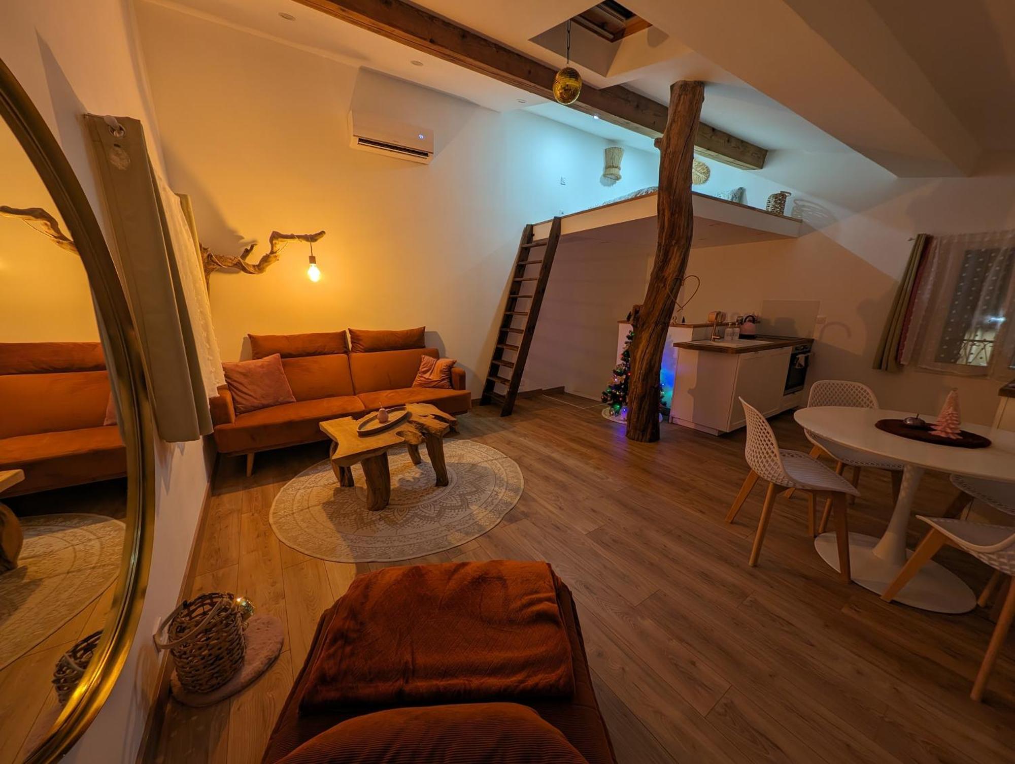 Вилла Casa Rosa, Un Petit Cocon Catalan Ortaffa Экстерьер фото